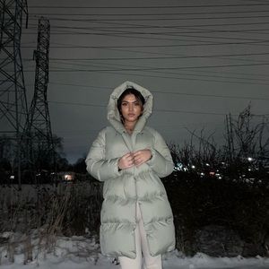 Meet your Posher, Fabiha